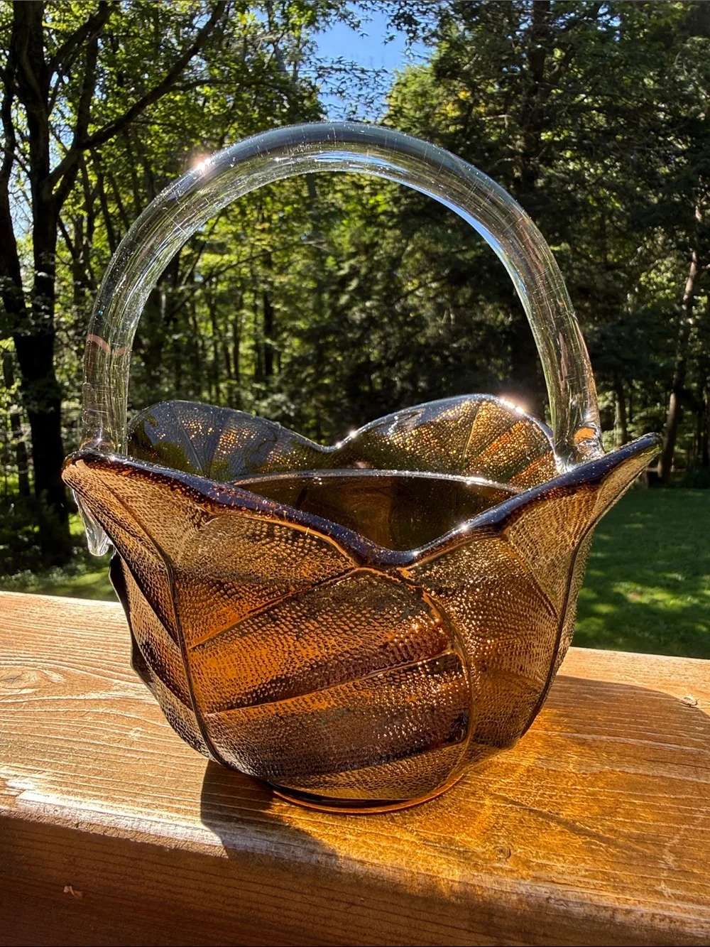 🍂 Vintage 1960s Viking Glass Cabbage Leaf Basket Handmade Brown Smoke